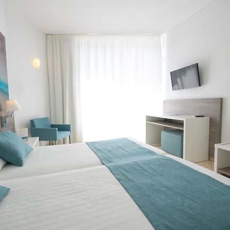 azuLine Hoteles Mar Amantis&II Sant Antoni de Portmany Zimmer foto