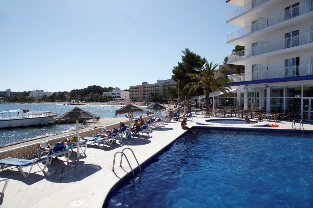 azuLine Hoteles Mar Amantis&II Sant Antoni de Portmany Exterior foto